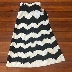 SALE⚡️Black and White Skirt